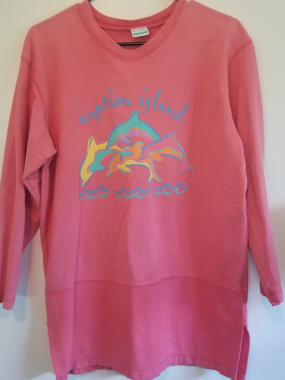 Vintage Captiva Island Dolphin Pink Pullover